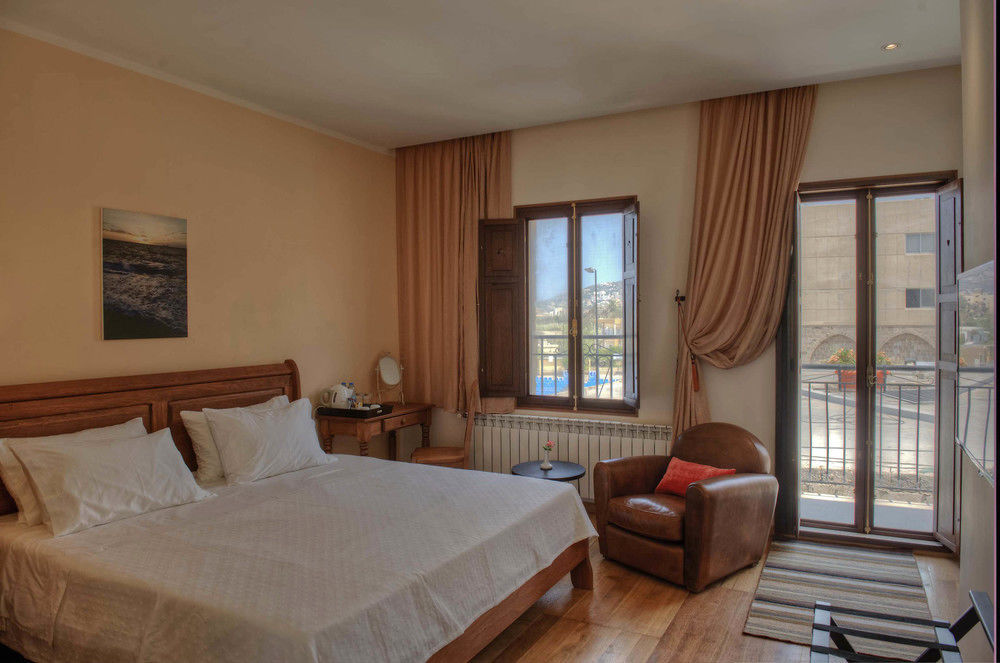 L'Auberge de la Mer Batroun Extérieur photo
